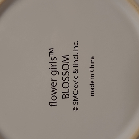 Vintage Evie and Linci Blossom Beautiful Flower Girl Wall Plate - Picture 12 of 16